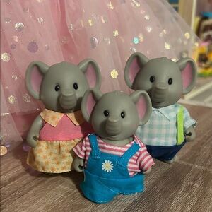 Li’l Woodzeez elephant family